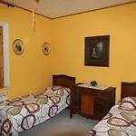 Apartmán Mit Gemeinschaftsgarten Und Pool By Interhome
