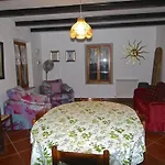 Mit Gemeinschaftsgarten Und Pool By Interhome Apartmán Morro dʼAlba